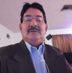 Meet your Posher, Jose